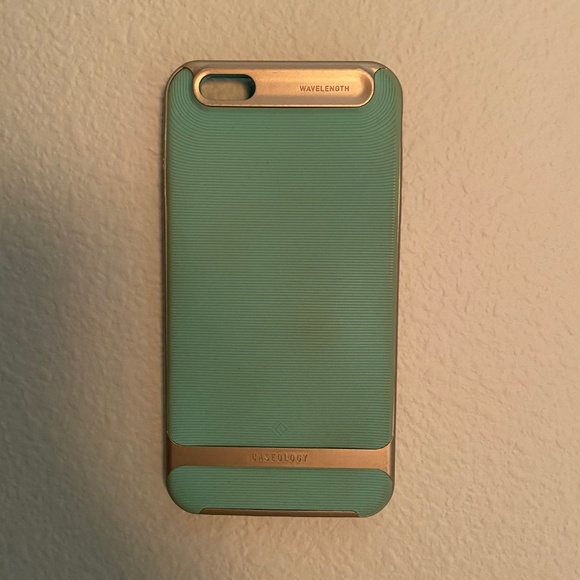 Caseology iPhone 6S Plus Blue Case - Picture 1 of 1